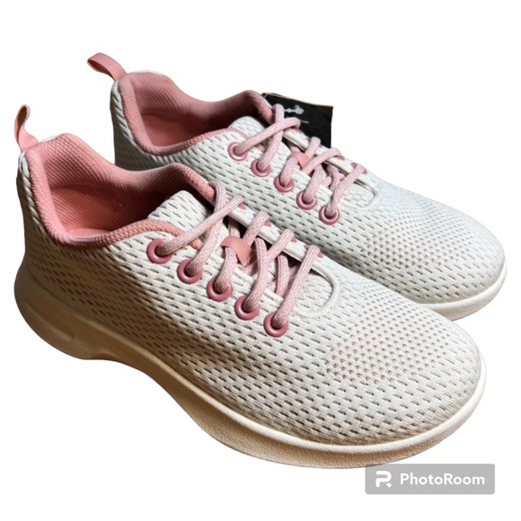 Athletic Works Women's Lifestyle Jogger Sneakers Size 7.5 NWT - Picture 1 of 10